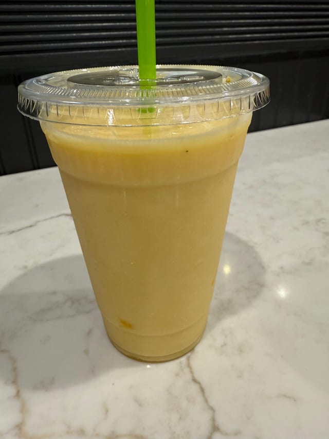Pineapple/Mango Smoothie.