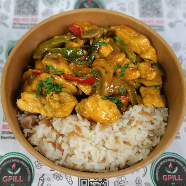 Chicken Spicy Curry Sauce.
