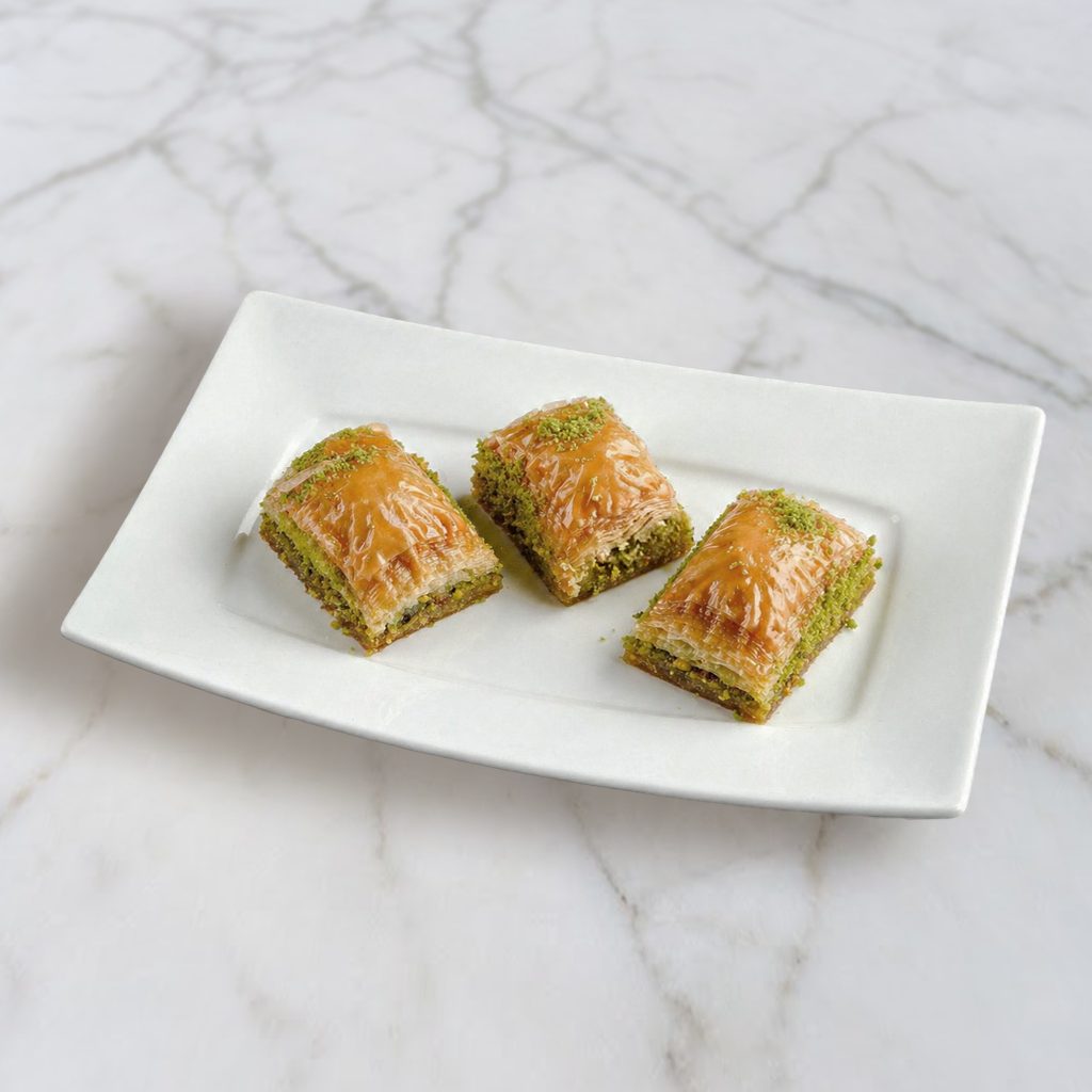 Baklava (3 Pieces).