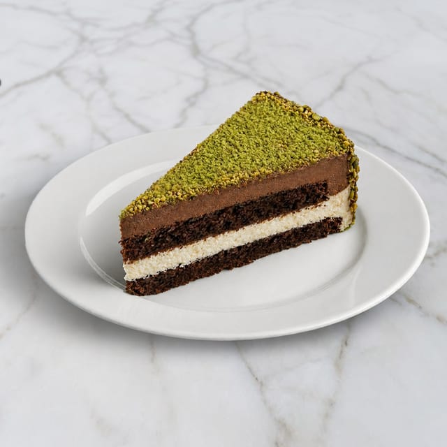 Pistachio Dream Cake (1 Slice).