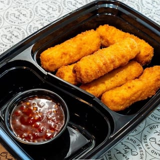 Mozzarella Sticks (6 pcs.)